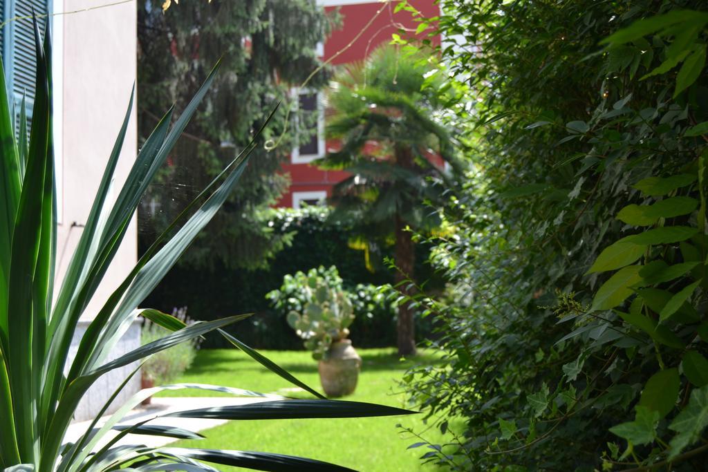Bed and Breakfast Al Giardino Degli Artisti Cairo Montenotte Exterior foto