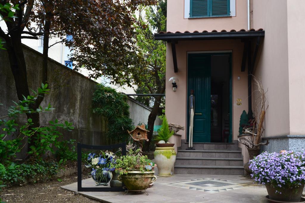 Bed and Breakfast Al Giardino Degli Artisti Cairo Montenotte Exterior foto